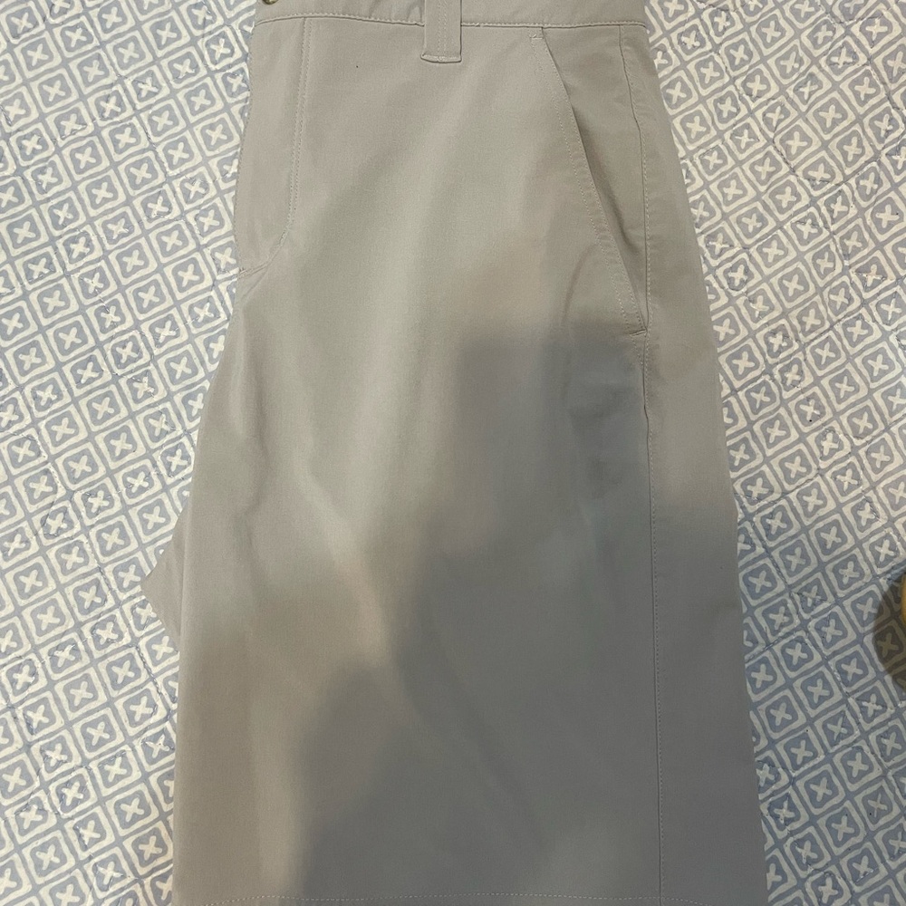 Columbia Light Gray Shorts